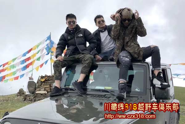 國(guó)慶自駕川藏線人群2