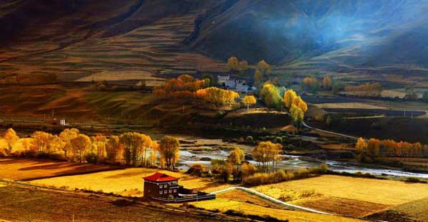 川藏線容易高反的地方——新都橋