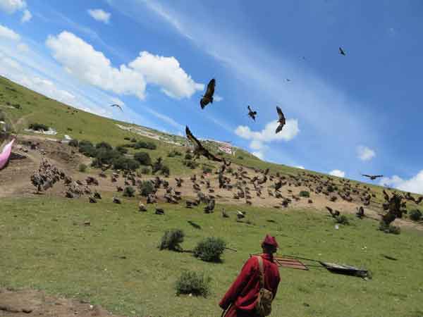 色達(dá)天葬臺