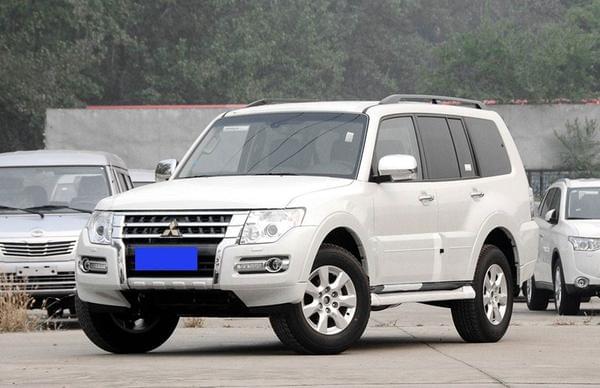 三菱帕杰羅川藏線租車