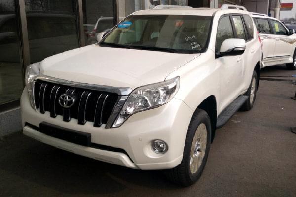 川藏線(xiàn)租車(chē)-豐田普拉多