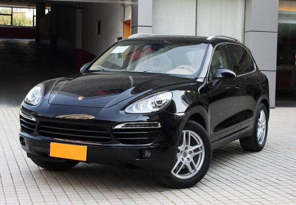 保時(shí)捷卡宴川藏線租車