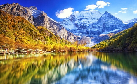 4月份去稻城亞丁