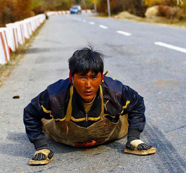 川藏線的虔誠者 川藏線的虔誠者