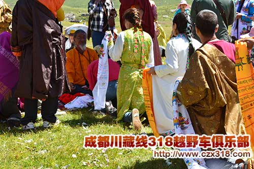 川藏線自駕游小轎車(chē)可以嗎