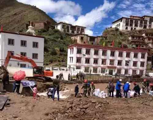 田妥鎮(zhèn)大橋斷了