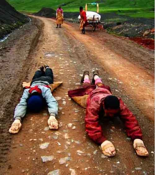 川藏線自駕游者說:有信仰的人是幸福的