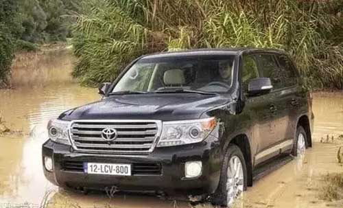 川藏線旅游包車