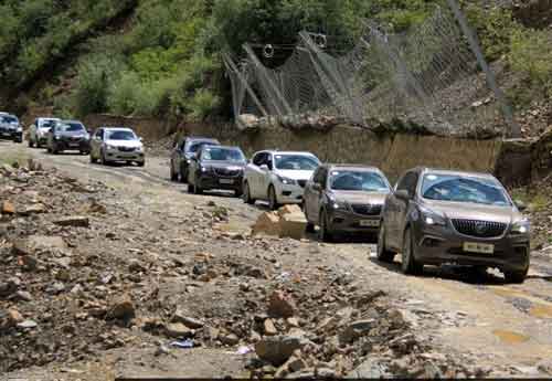 轎車能走川藏線嗎